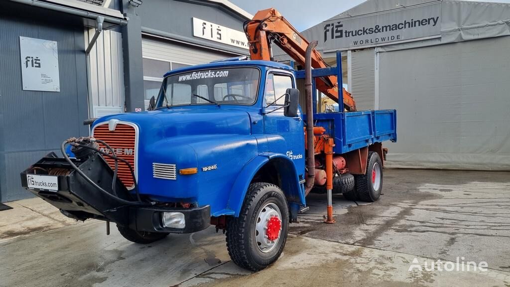 самосвал MAN 19.240 long nose 4x4 stake body + HIAB 1165A