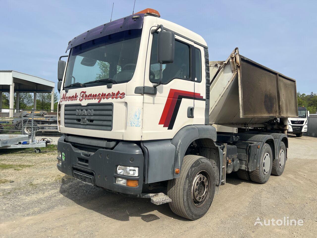 MAN TGA  dump truck