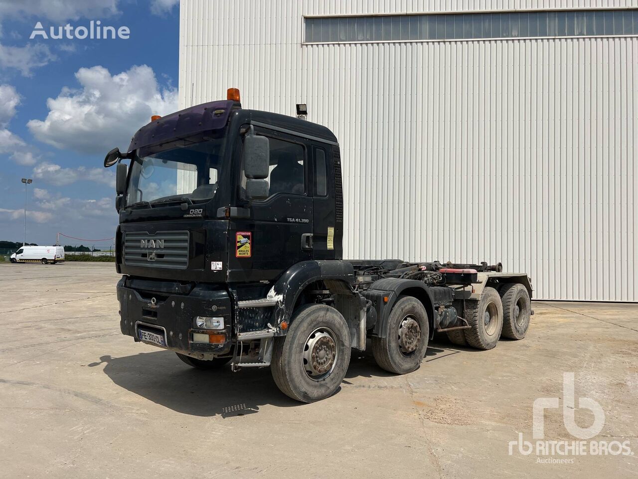 самосвал MAN TGA 41.390 8x4 Camion Amplirol