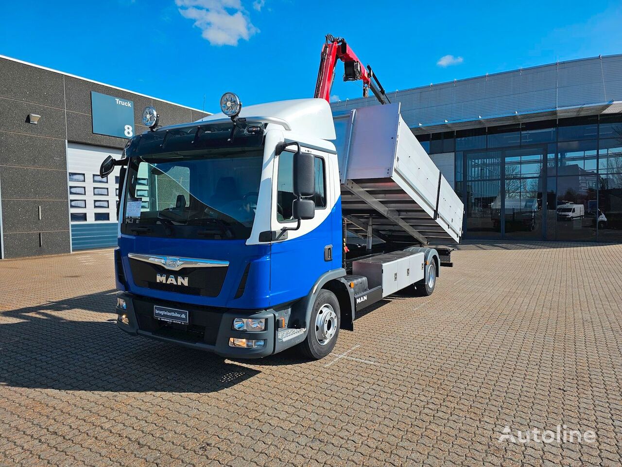 MAN TGL 10.220 dump truck