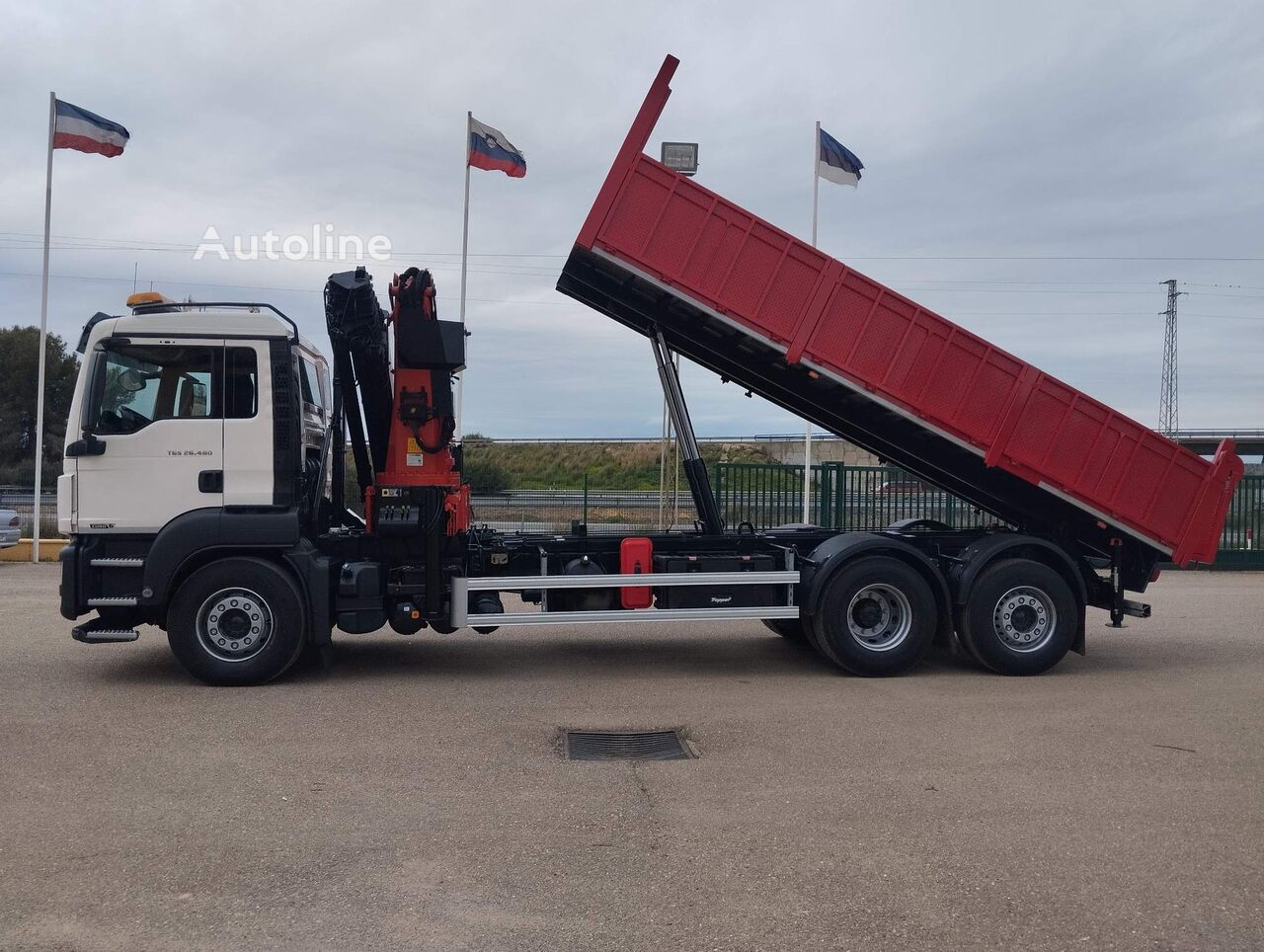 Camion-benne MAN TGM 33 440 - Autoline