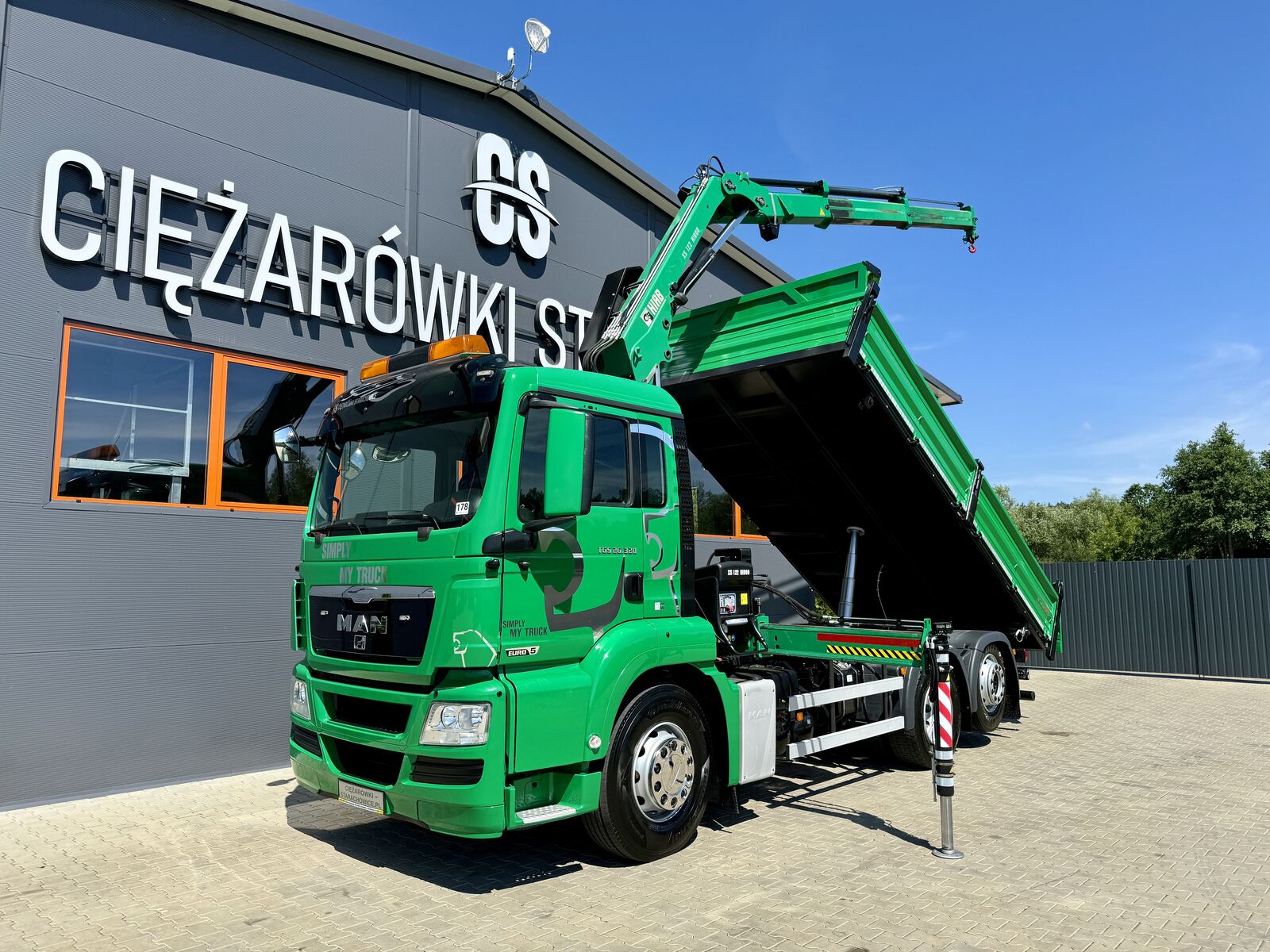 MAN TGS 26.320  dump truck