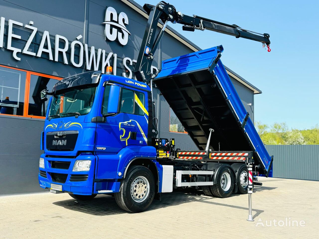 MAN TGS 26.360  dump truck