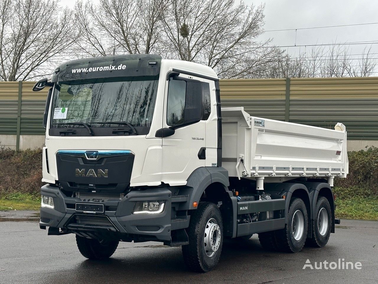 new MAN TGS 33.440 dump truck