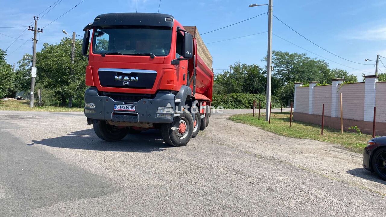 самосвал MAN TGS 35.400