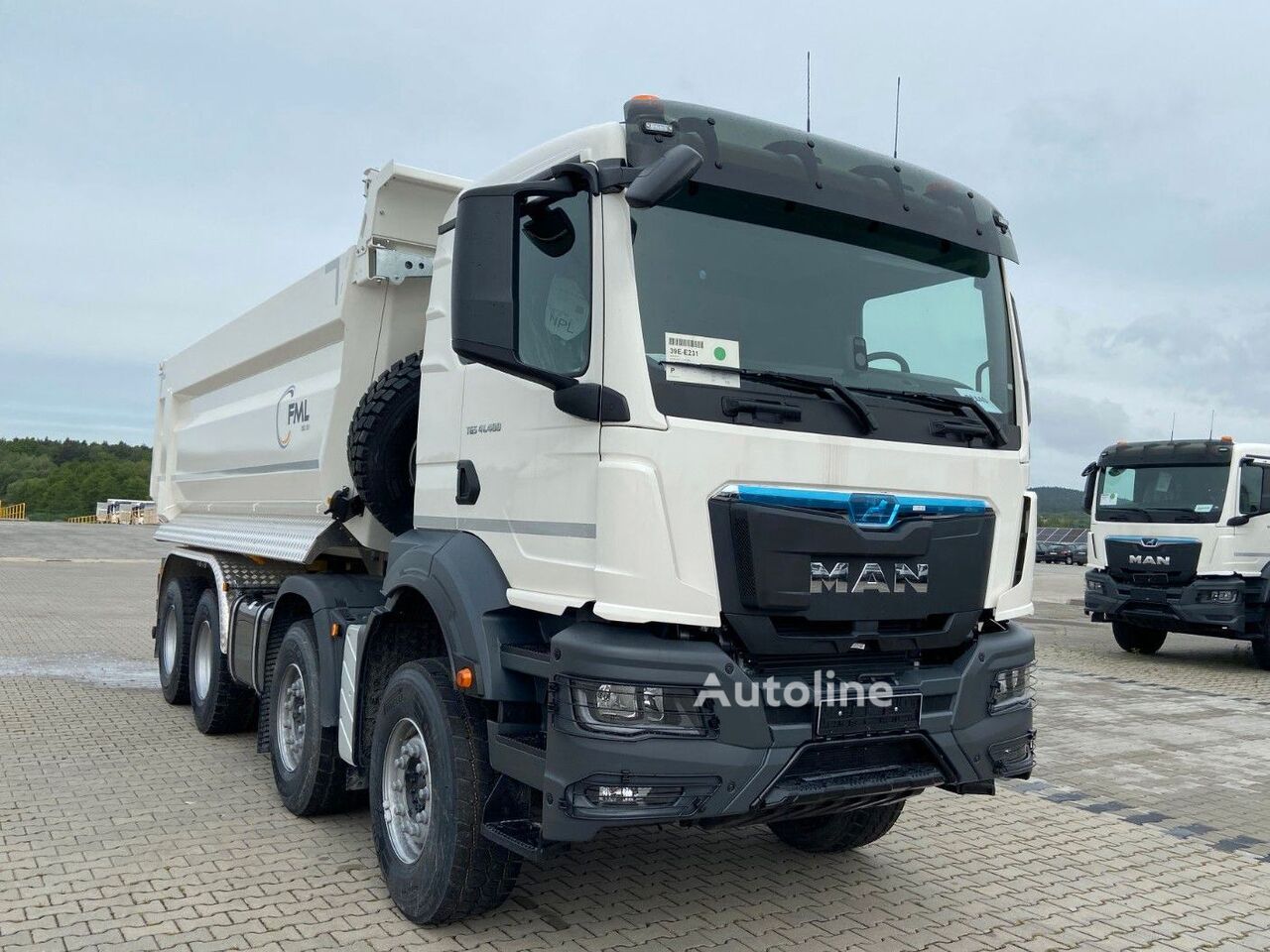 Camion-benne MAN TGS 41.400 à vendre | Autoline CG Camion-benne MAN TGS 41.400 neuf - Autoline