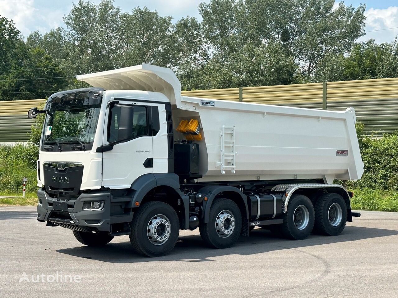 new MAN TGS 41.440 8x4 EuromixMTP Mulden-Kipper dump truck