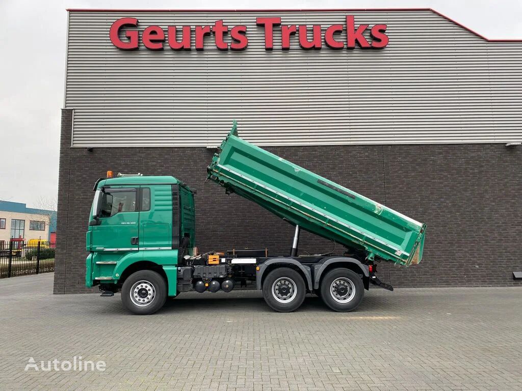 autobasculantă MAN TGX 26.560 6X4 BB + 3 ZIJDIGE KIPPER/TIPPER BORD MATIC