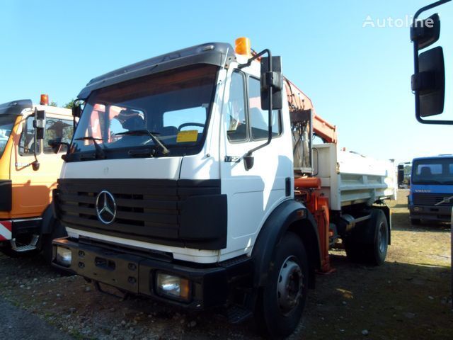 camion-benne Mercedes-Benz 1717 K 4x2 + Atlas 100.1