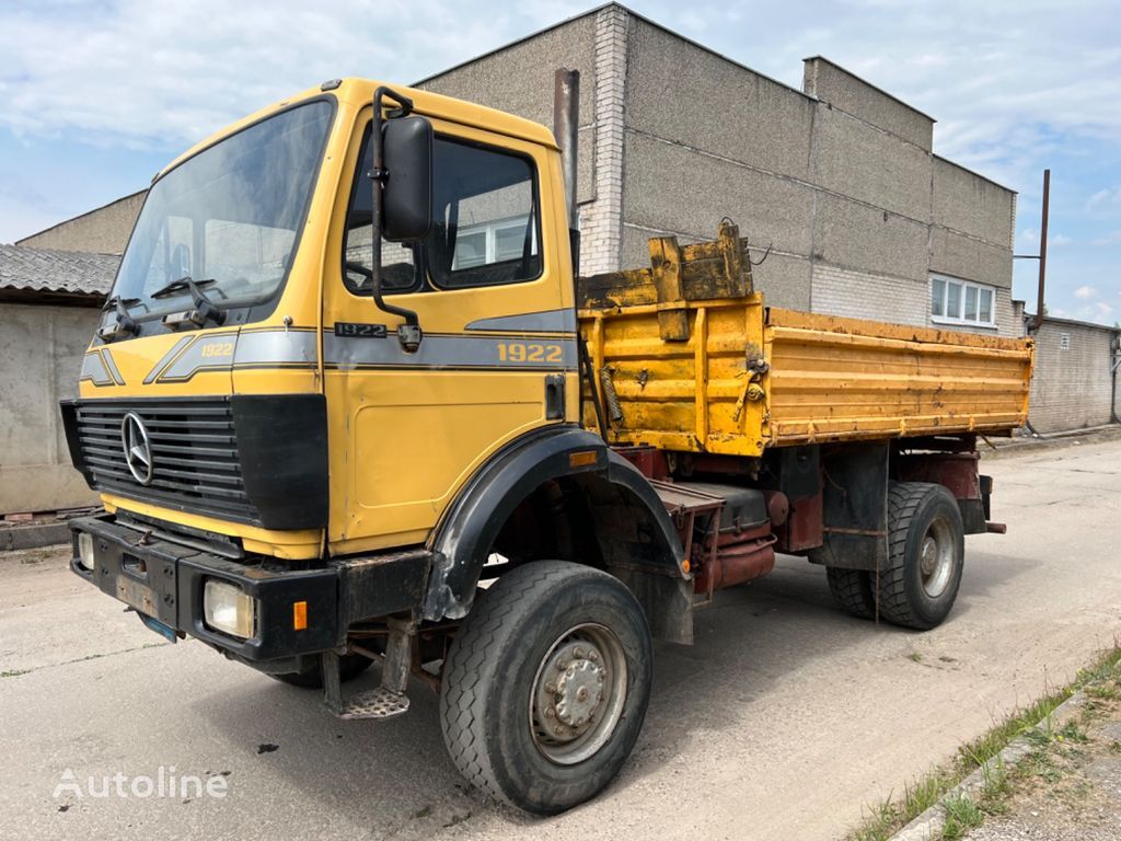 کامیون کمپرسی Mercedes-Benz 1922 4x4 tipper (LHD)