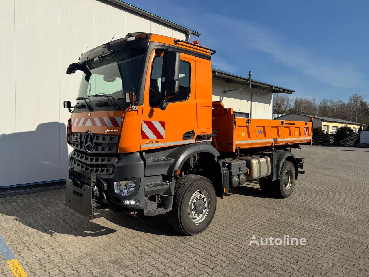 Mercedes-Benz 2036 AK 4x4 3-Way Meiller Tipper Crane HIAB XS088BS-2HiDuo dump truck - Autoline