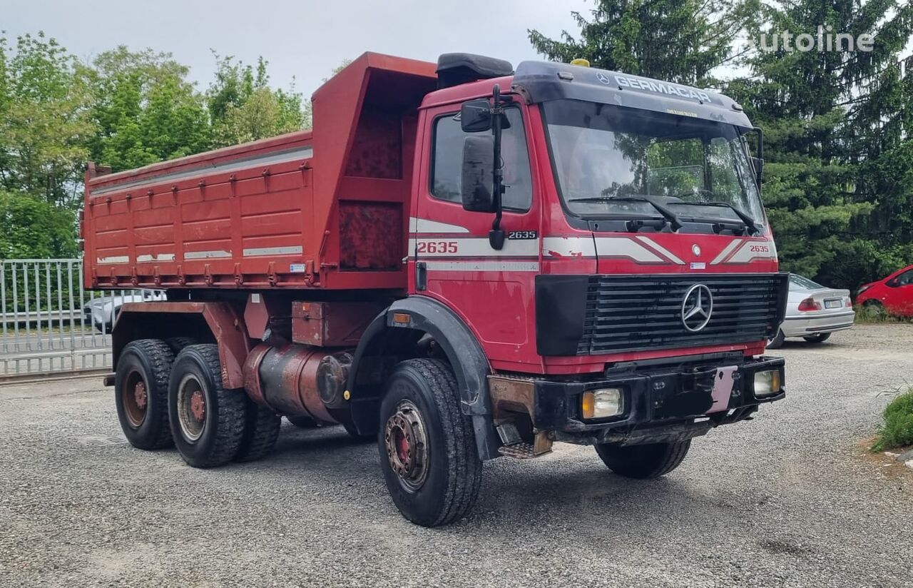 Mercedes-Benz 26 35 kipper vrachtwagen