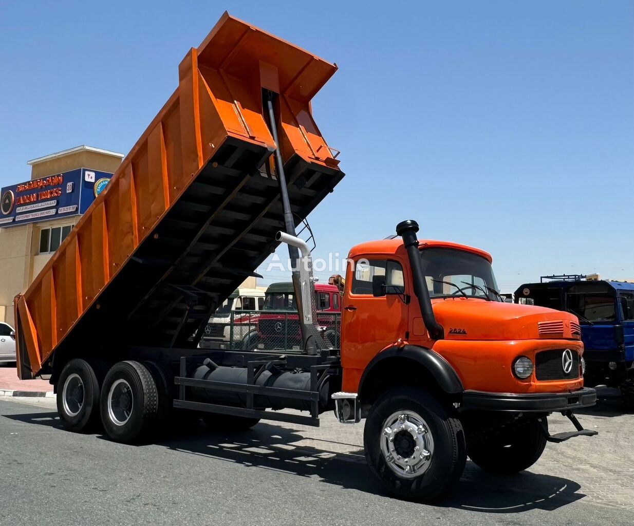 کامیون کمپرسی Mercedes-Benz 2624