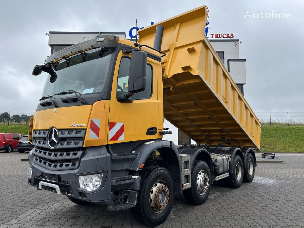 camion-benne Mercedes-Benz 3243 8x4 Kipper