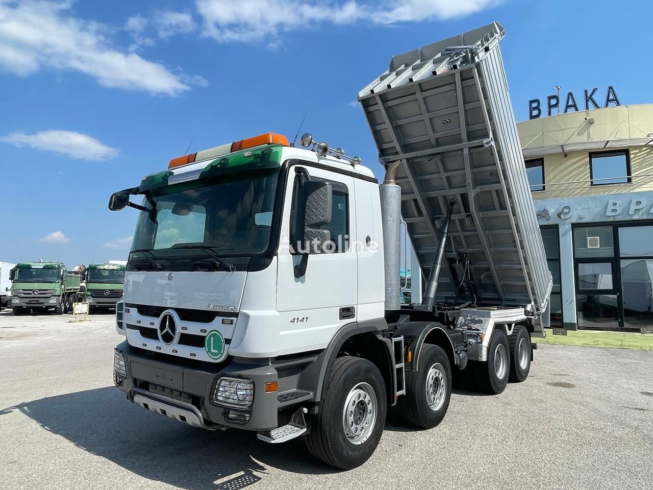 camion-benne Mercedes-Benz 4141 K