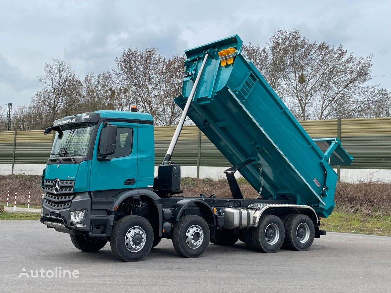 ny Mercedes-Benz 4142 8X6  MuldenKipper Euromix EMT Dumper tippbil