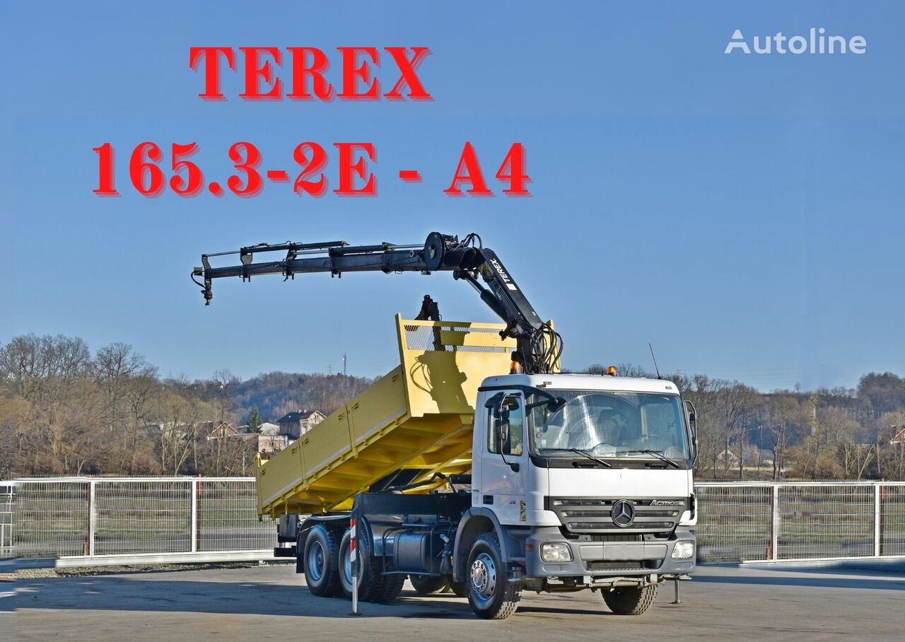 덤프 트럭 Mercedes-Benz ACTROS 2636