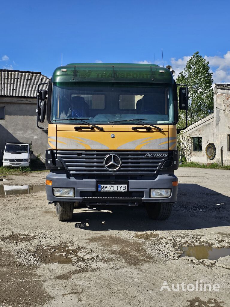 Mercedes-Benz ACTROS 3240 dump truck