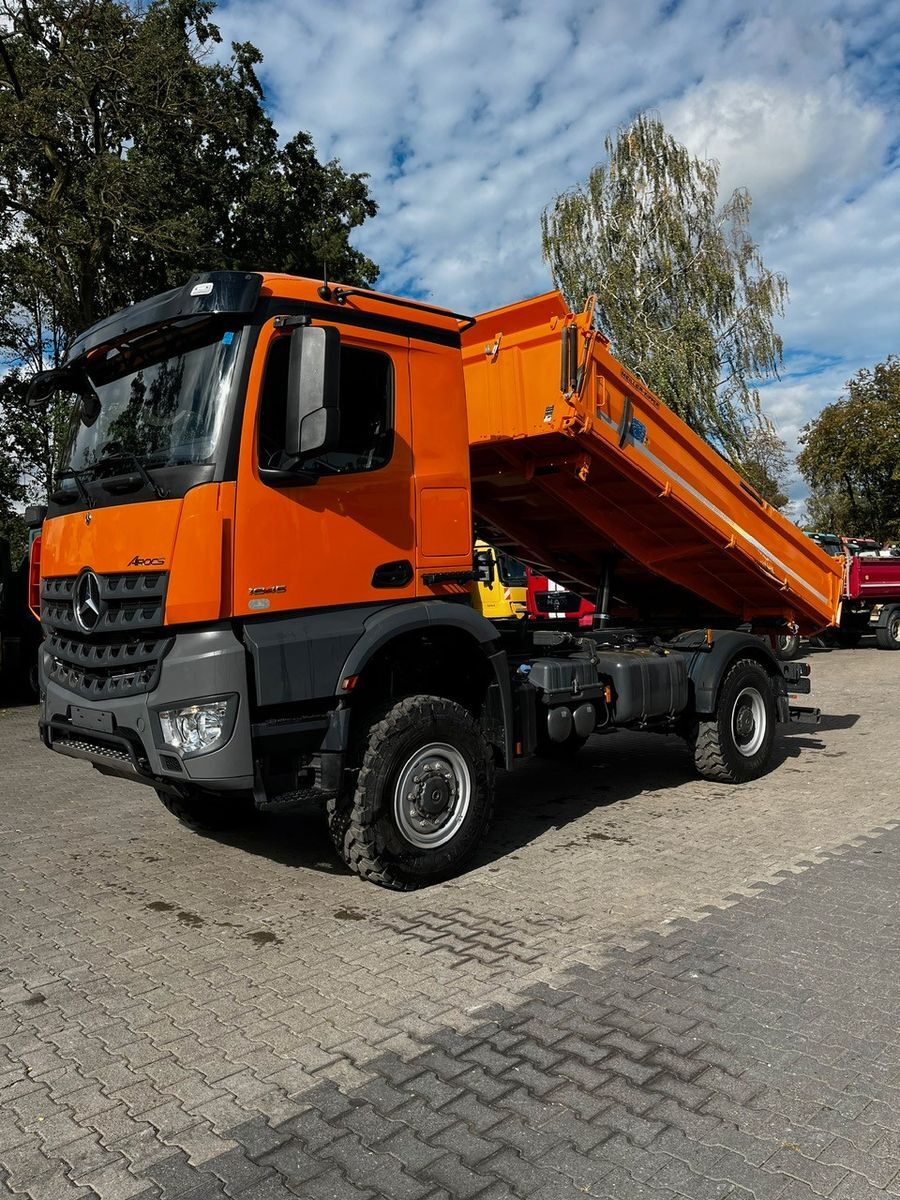 camion-benne Mercedes-Benz AROCS 1845 4x4 KIPPER MEILLER EUR6