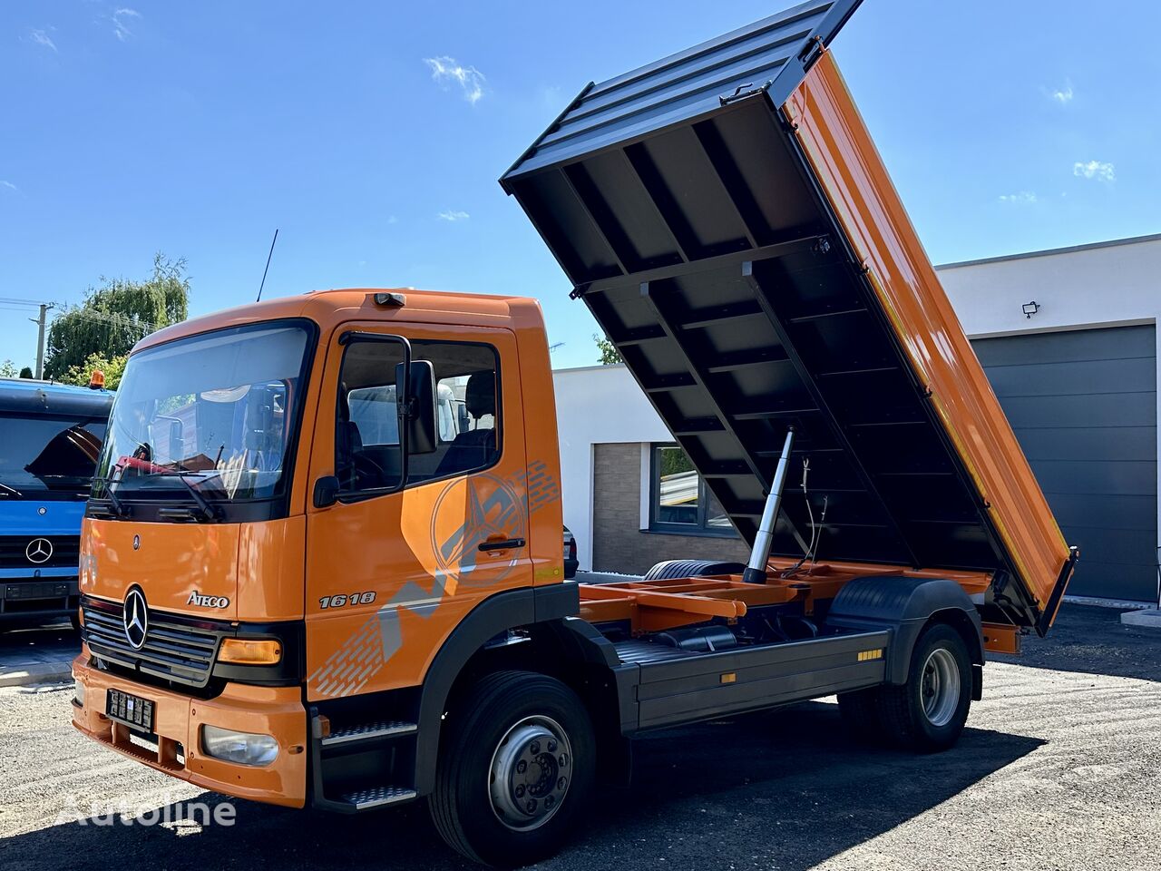 Mercedes-Benz ATEGO 1618 - TROJSTRANNÝ VYKLÁPAČ KIPPER dump truck