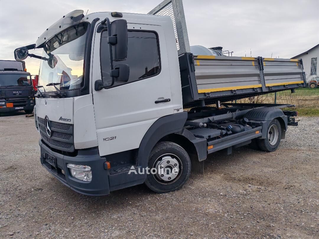 کامیون کمپرسی Mercedes-Benz ATEGO 818