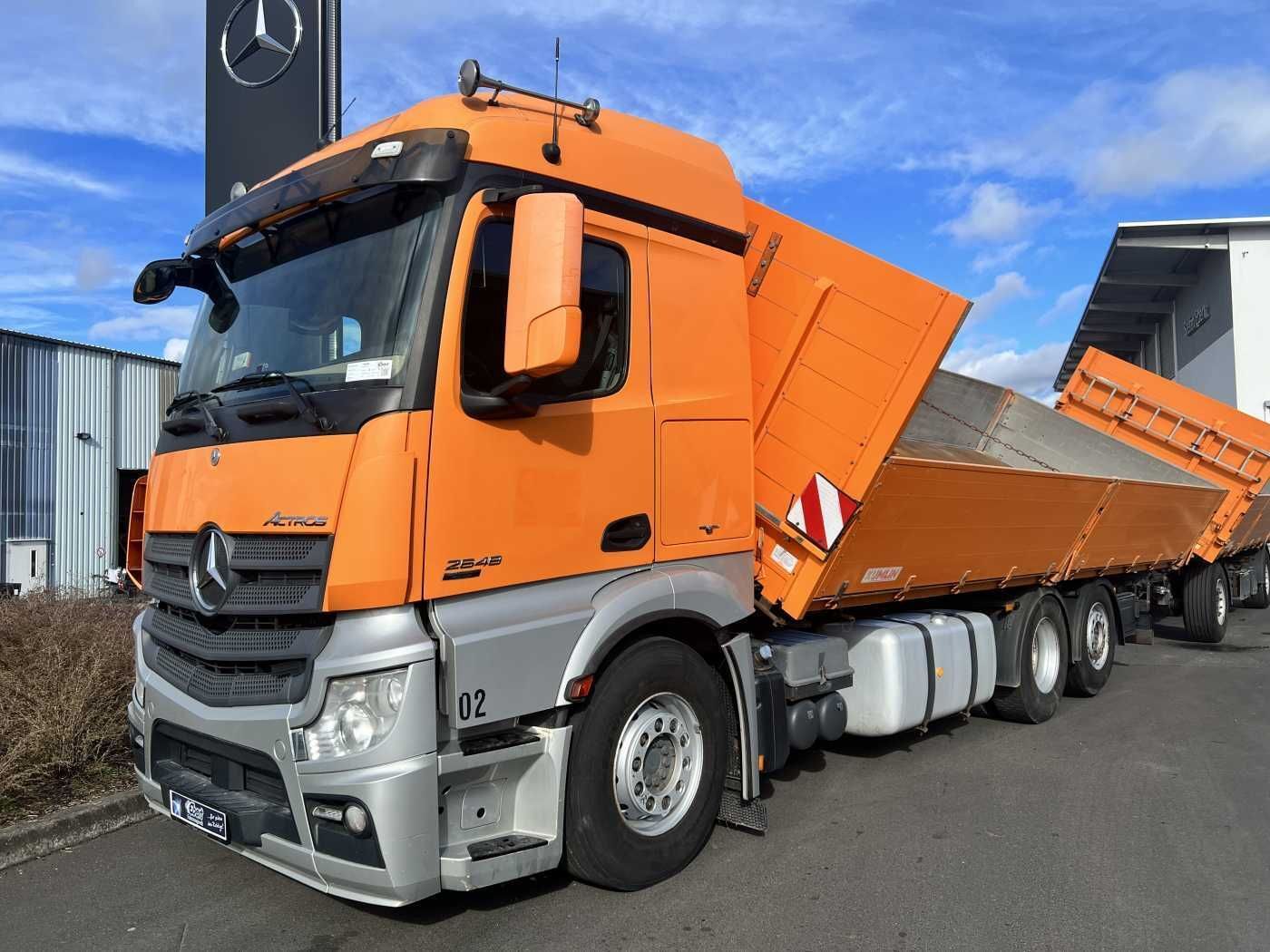 самосвал Mercedes-Benz Actros 2548 + прицеп самосвал