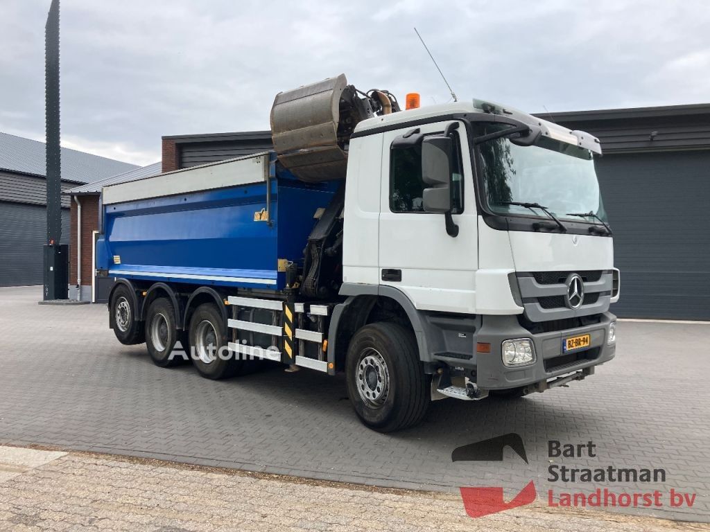 Mercedes-Benz Actros 3641 8x4/4 Euro 5 Asfaltkipper met HMF 1643 Z2 autolaadkr dump truck