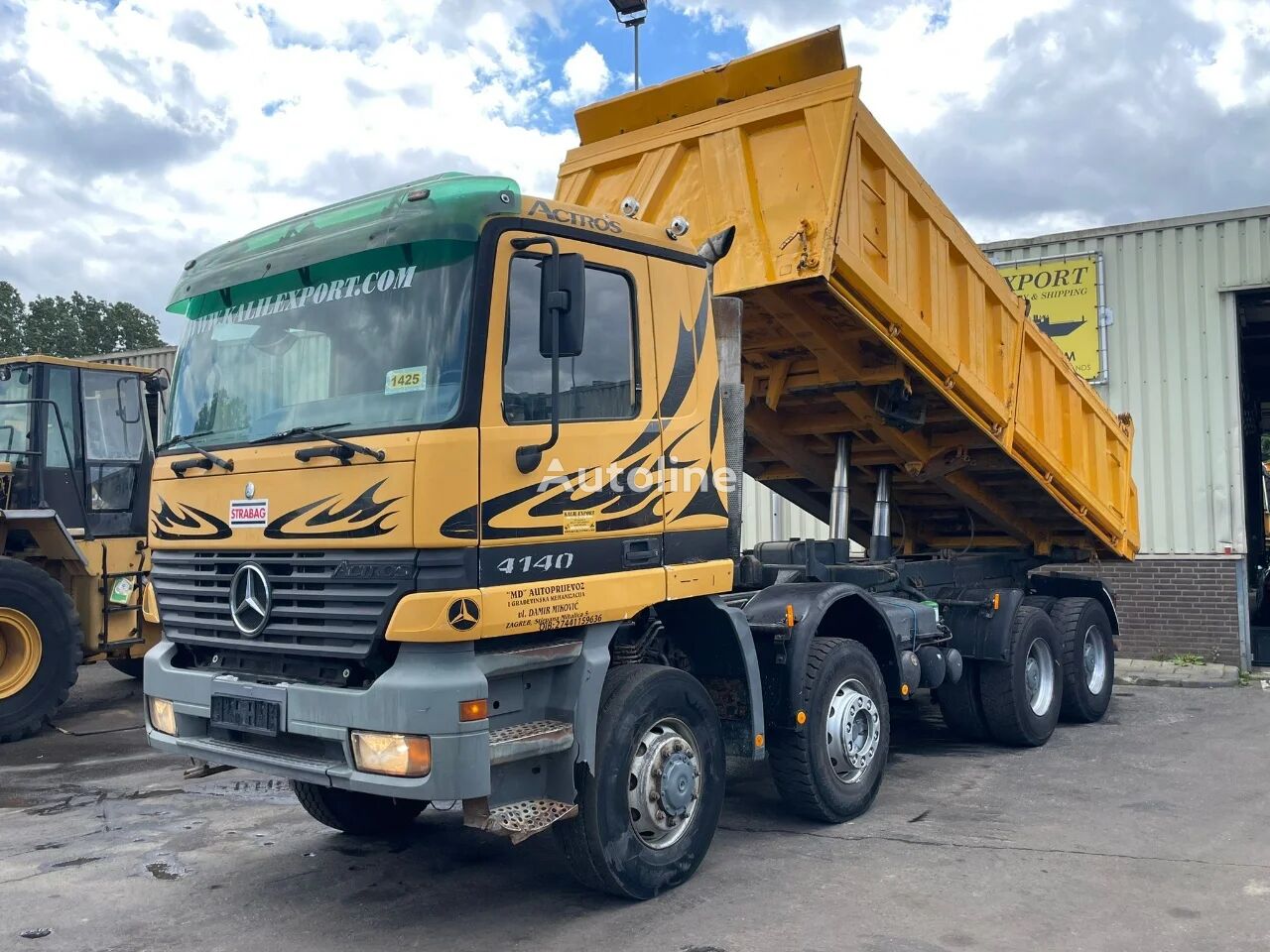 camion-benne Mercedes-Benz Actros 4140 Kipper 8x6 V6 Manuel Gearbox Big Axle's Full Spring