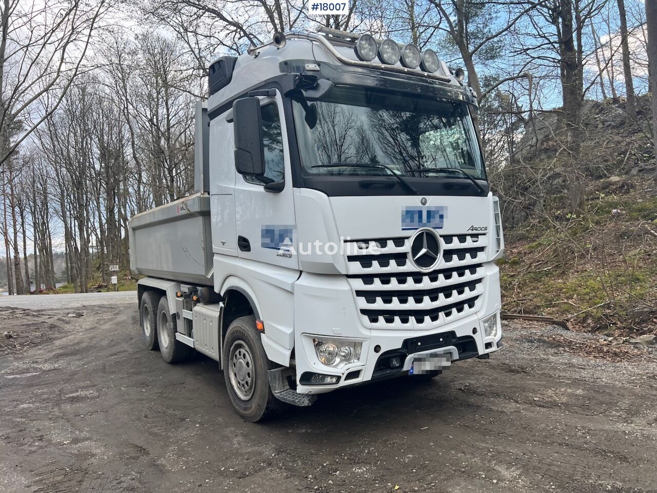 Mercedes-Benz Arocs volquete