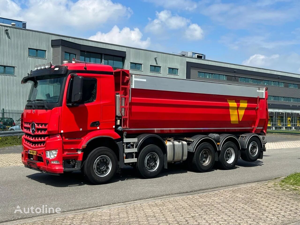 Mercedes-Benz Arocs 10x4 Muldenkipper