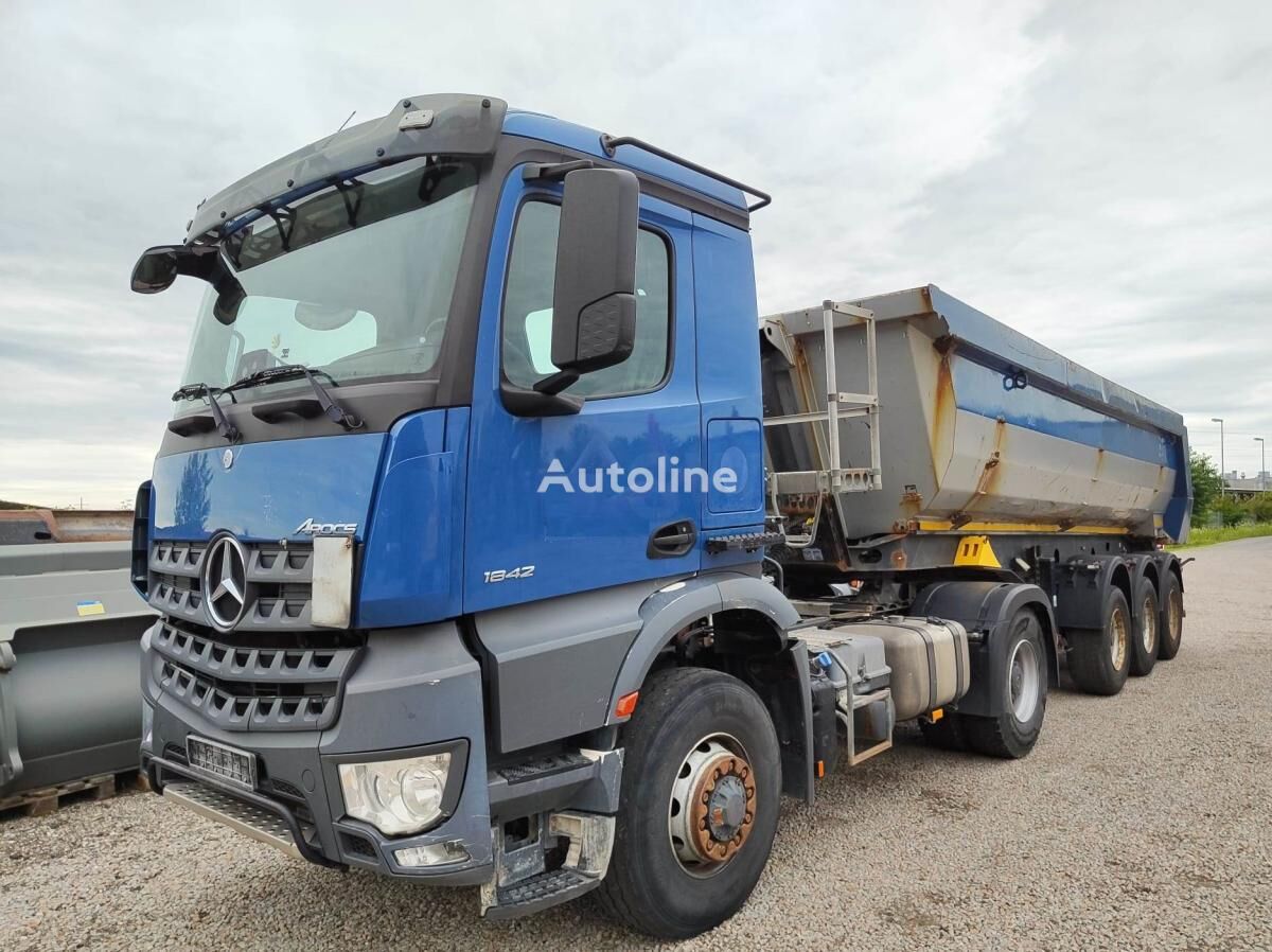 camion-benne Mercedes-Benz Arocs 1842