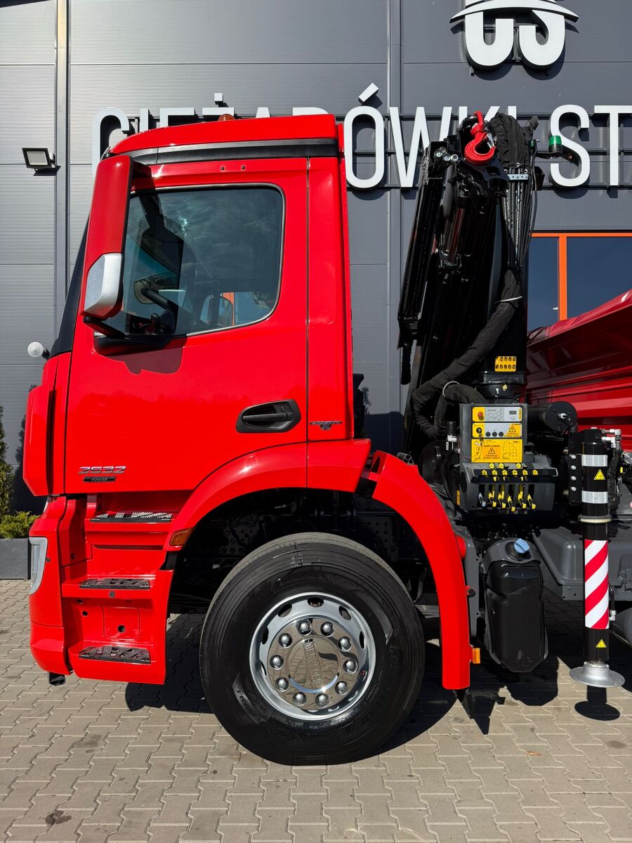 Mercedes-Benz Arocs 2532