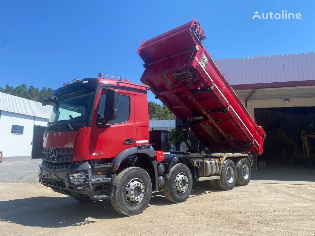 Mercedes-Benz Arocs 3243 kiper