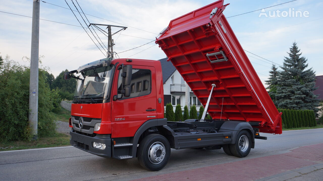 truk pembuangan Mercedes-Benz Atego 1224