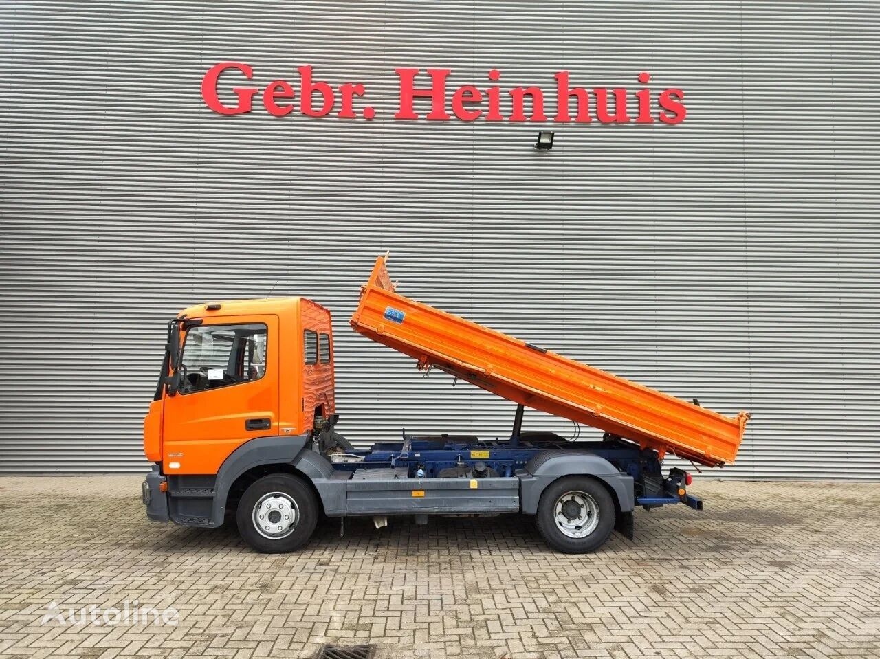 Mercedes-Benz Atego 818 4x2 Euro 6 Meiller 3 Seitenkipper 2 Pieces German Truc dump truck