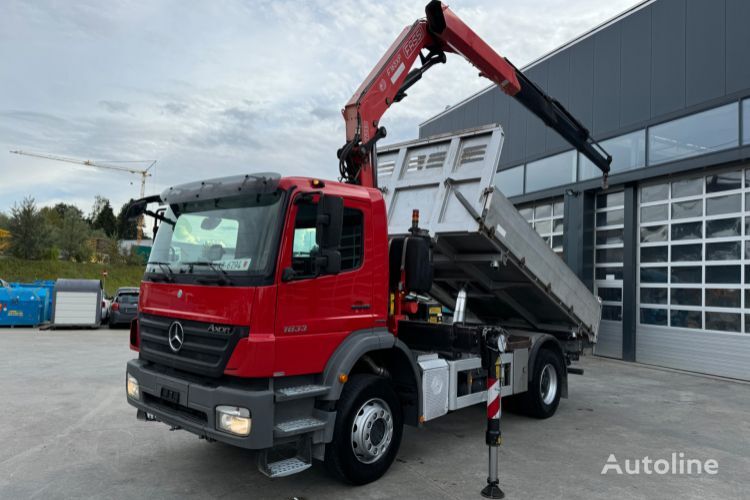 самосвал Mercedes-Benz Axor 1833 4x2 Fassi 165.3