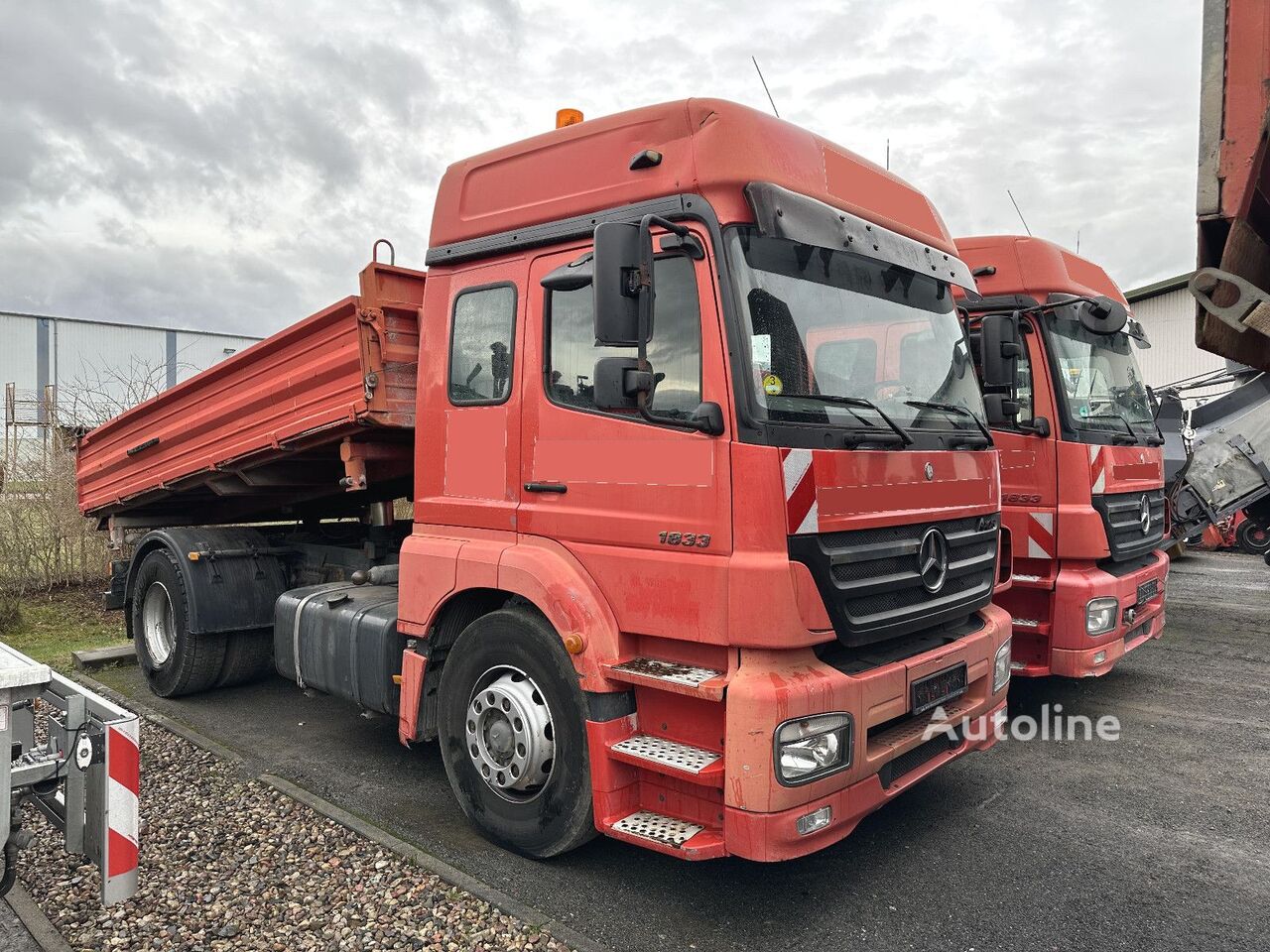 camion-benne Mercedes-Benz Axor 1833L