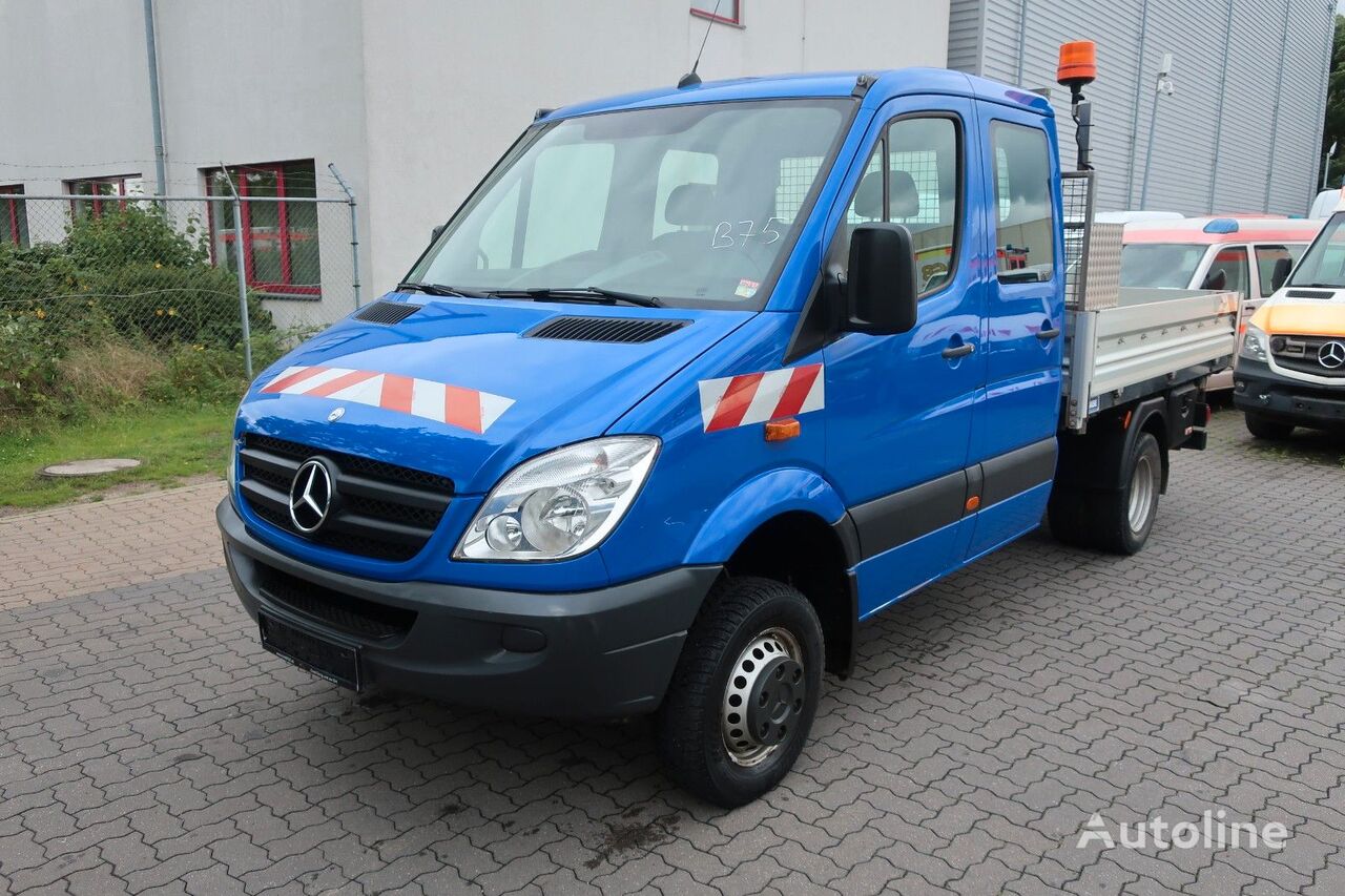 Mercedes-Benz Sprinter 513 CDI 4x4 3 Sided Tipper pašizgāzējs