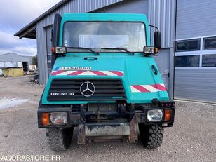 autobasculantă Mercedes-Benz UNIMOG