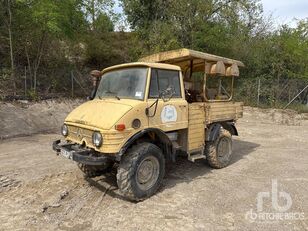 Mercedes-Benz UNIMOG 421 Camion Benne volquete