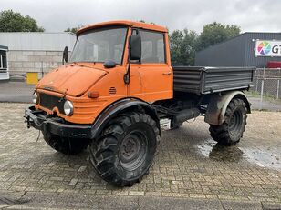 самосвал Mercedes-Benz Unimog 406 200