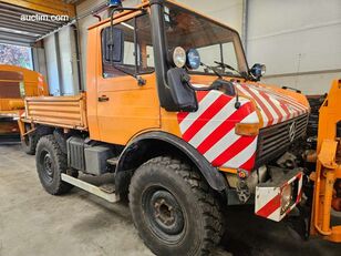 camion-benne Mercedes-Benz Unimog 4x4 Kipper
