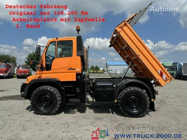 самосвал Mercedes-Benz Unimog U300