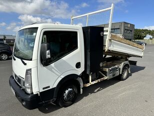 autobasculantă Nissan NT400