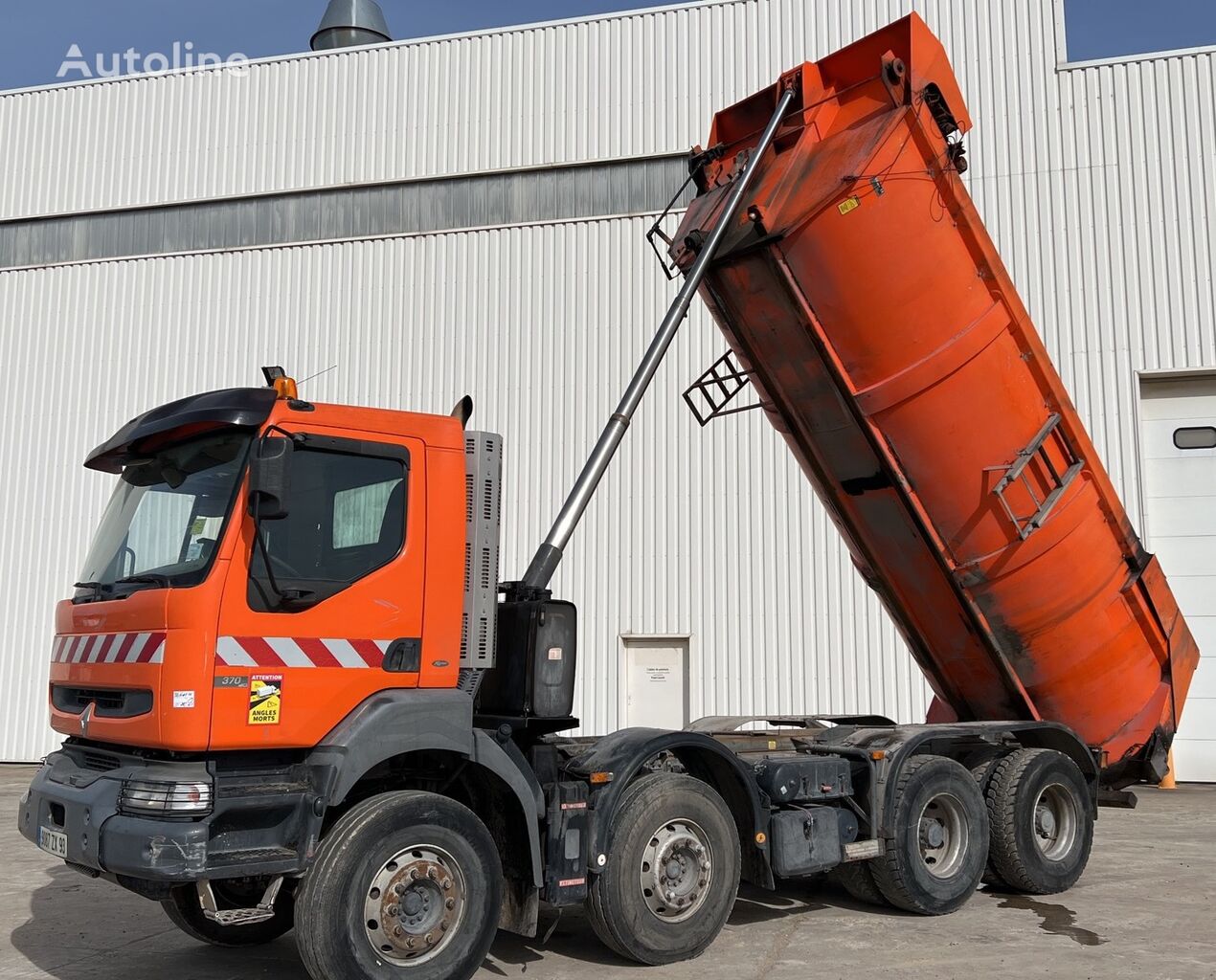 camion-benne Renault Kerax 370 - 367597 KM