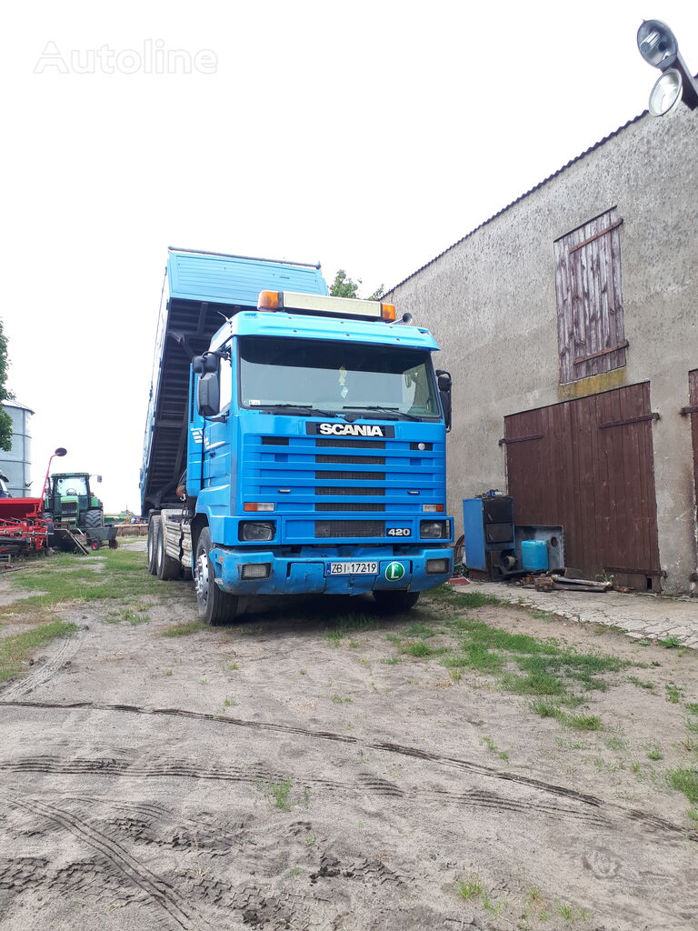 autobasculantă Scania 143