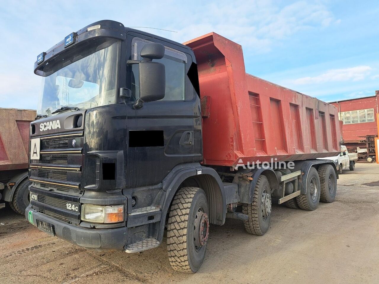 camion-benne Scania 8x4 sklápěč