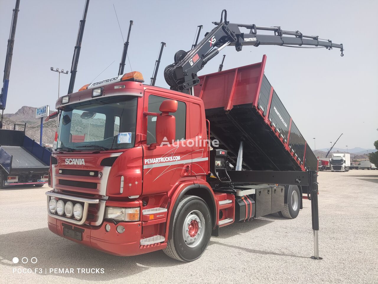 Scania P 270 GRUA BASCULANTE 18T ダンプトラック