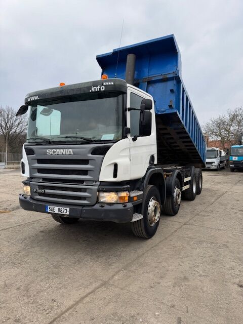 autobasculantă Scania P 380 8x4 MANUAL