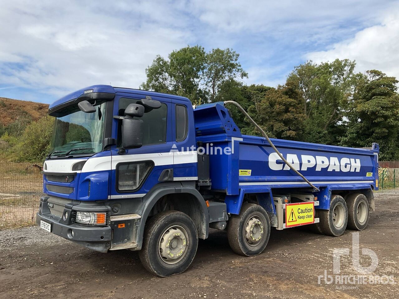 Scania P410 8x4 Twin-Steer dump truck